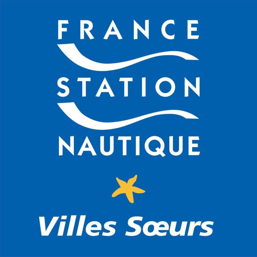 La Verriere. Les Locations Isahora C'Est Aussi Plusieurs Appart' De Standing A 2 Pas Du Chateau D'Eu, Des Falaises Du Treport, De Mers Les Bains Et Aux Portes De La Baie De Somme أو  المظهر الخارجي الصورة
